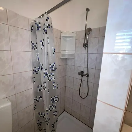 Emanuel Appartement Veli Rat