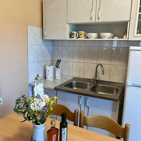 Emanuel Appartement *
